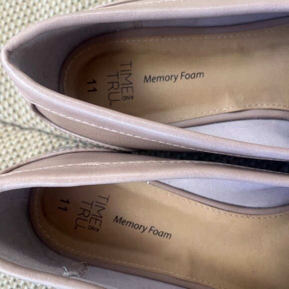 Women’s Time And Tru Memory Foam Platform Penny Loafers Tan Nude‎ Size 11 - Picture 8 of 10